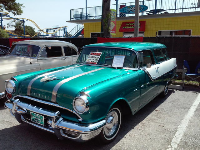 1955 Pontiac Safari